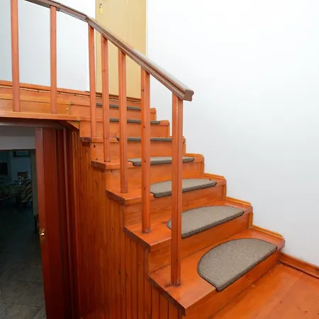 Гостевой дом App Lori Рабац