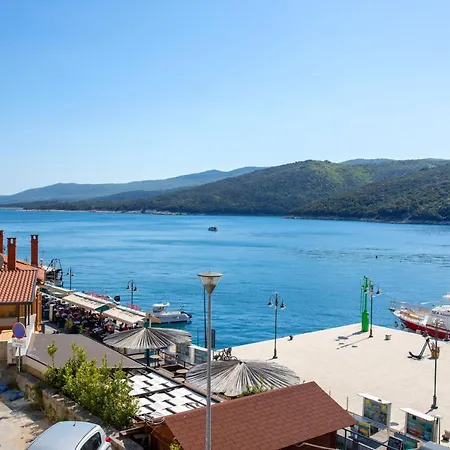 App Lori Guest house Rabac